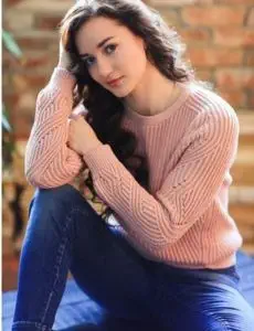 Elite escort service in Ahmednagar for home and hotel visits